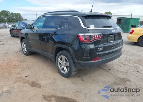 2023 Jeep Compass Latitude 4X4 from USA, damaged, VIN 3C4NJDBN1PT520479